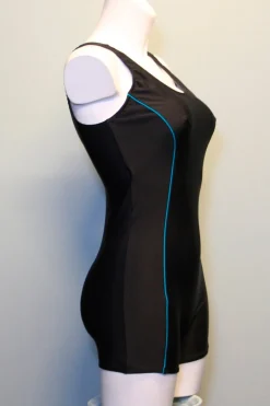 Lykke R Badedragt med ben