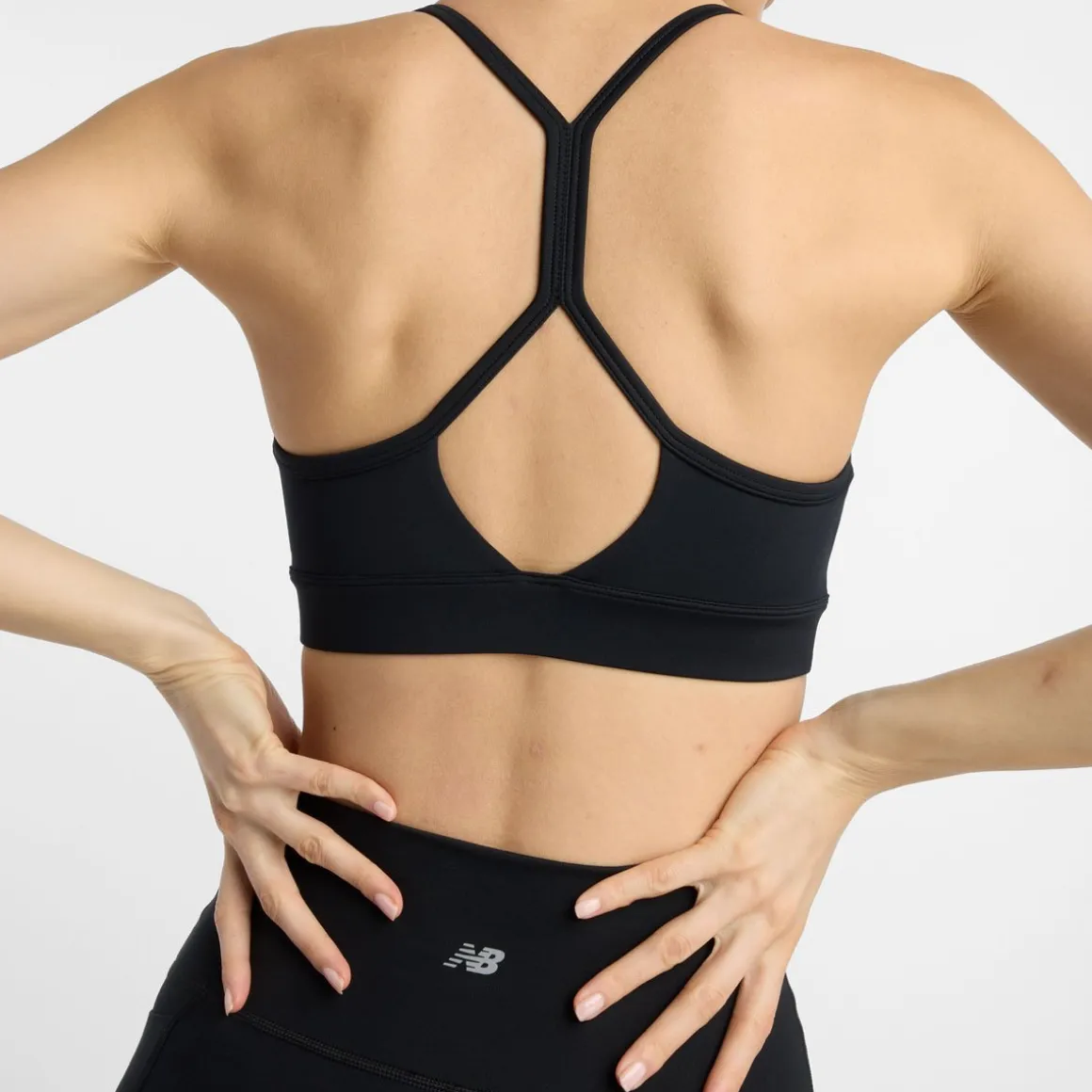 New Balance Essential Yoga Sports BH