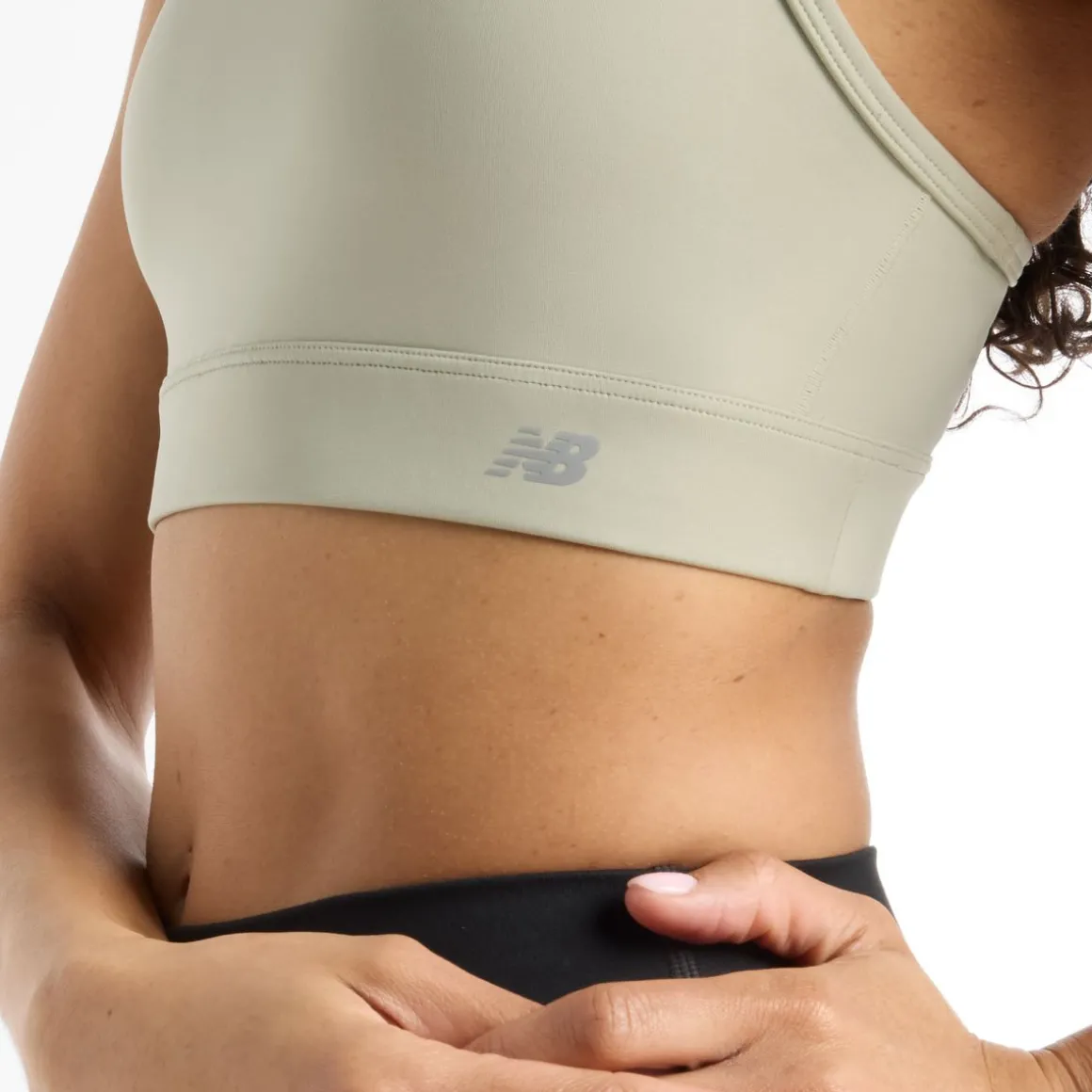 New Balance Essential Yoga Sports BH