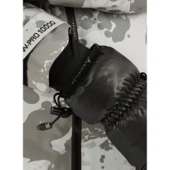 Whistler Walkom Luffer